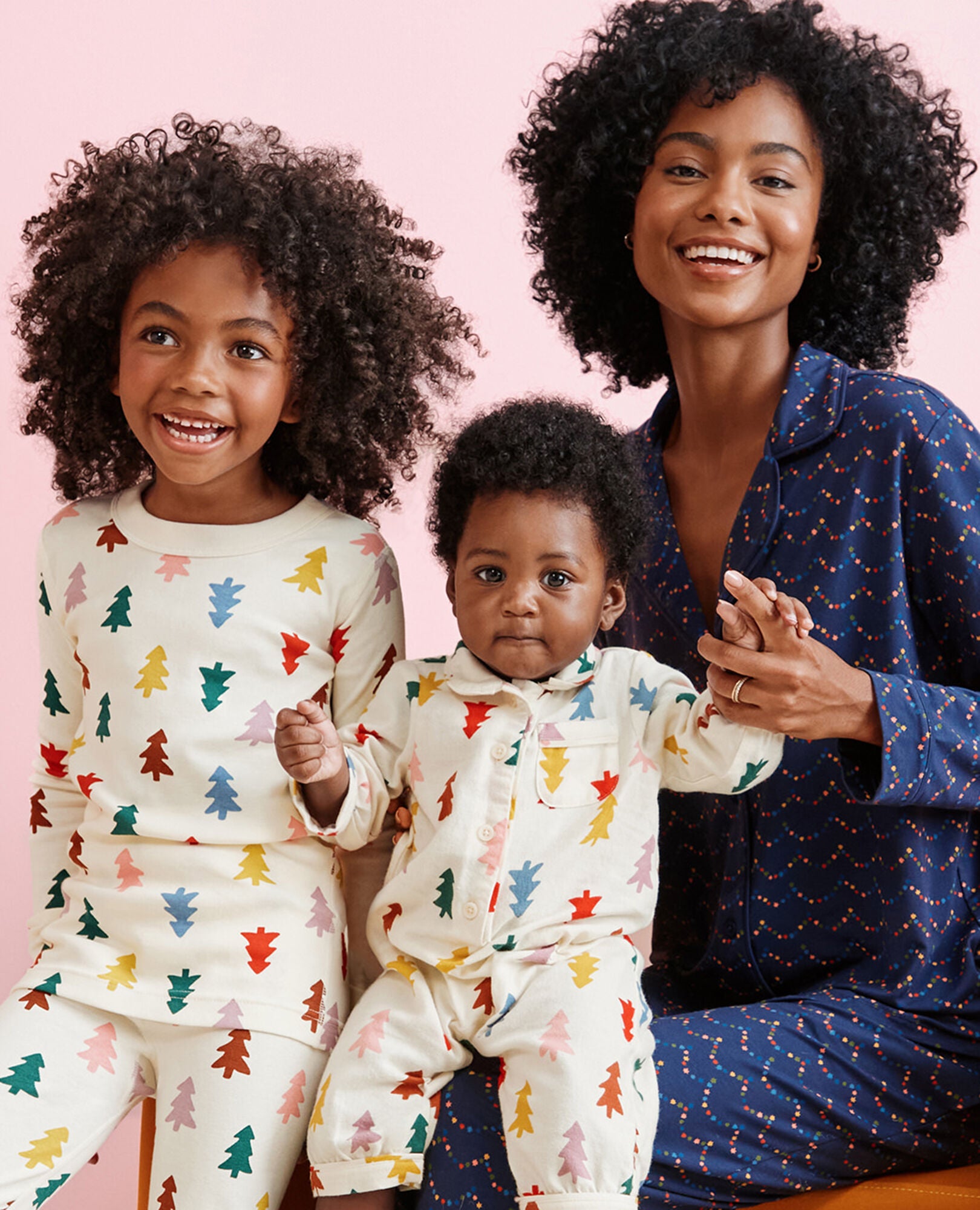 Holiday Festive Forest Matching Family Pajamas | Hanna Andersson