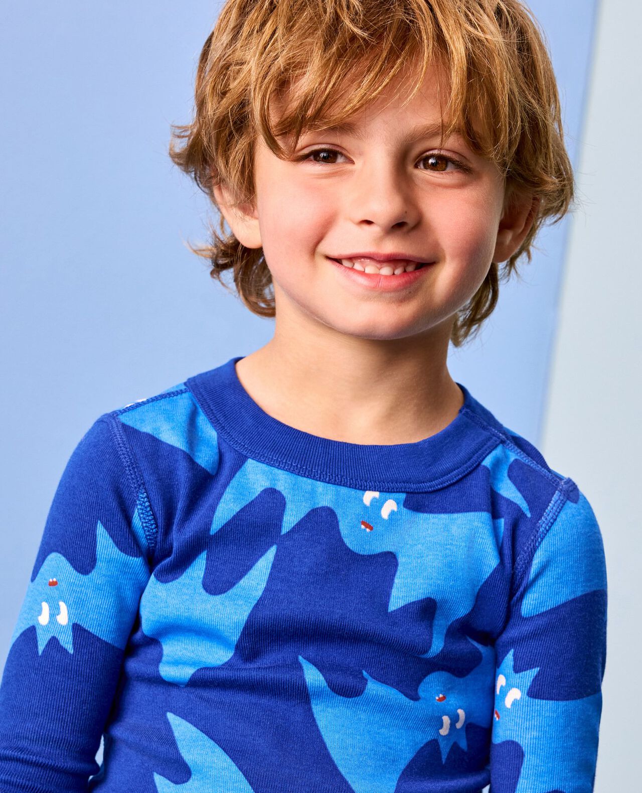 Halloween Glow-in-the-Dark HannaJams™ Pajama Set in Bats on Blue - main