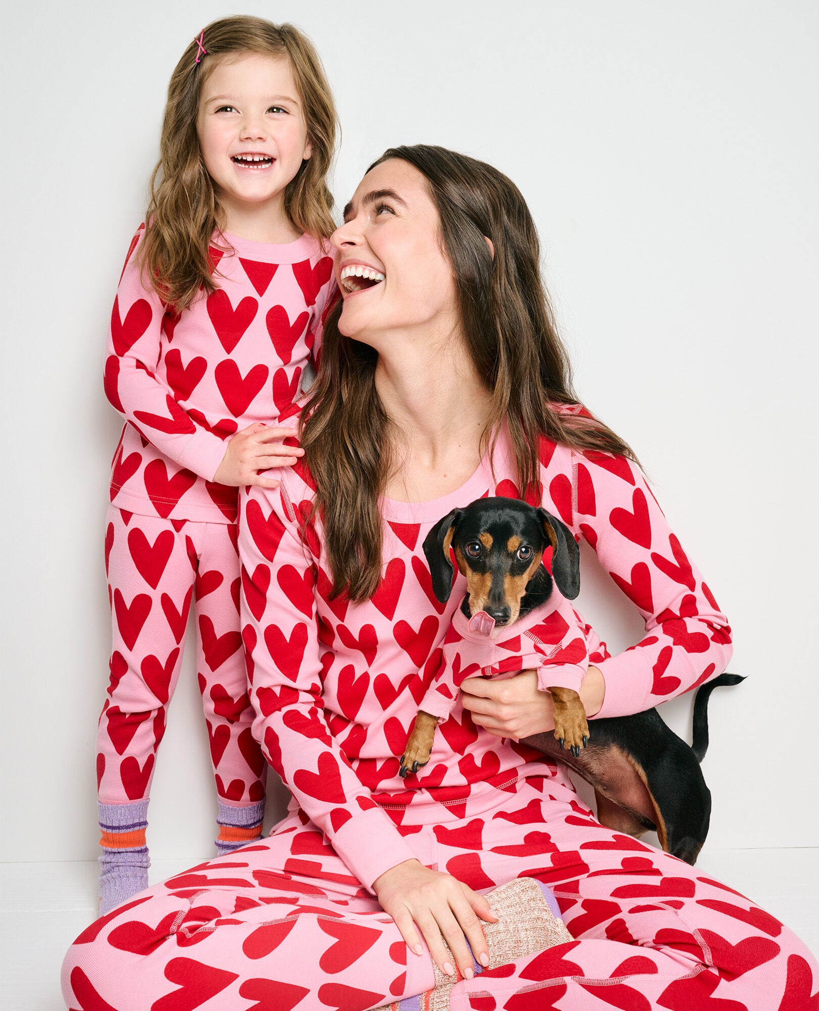 Pajamas with hearts on them online
