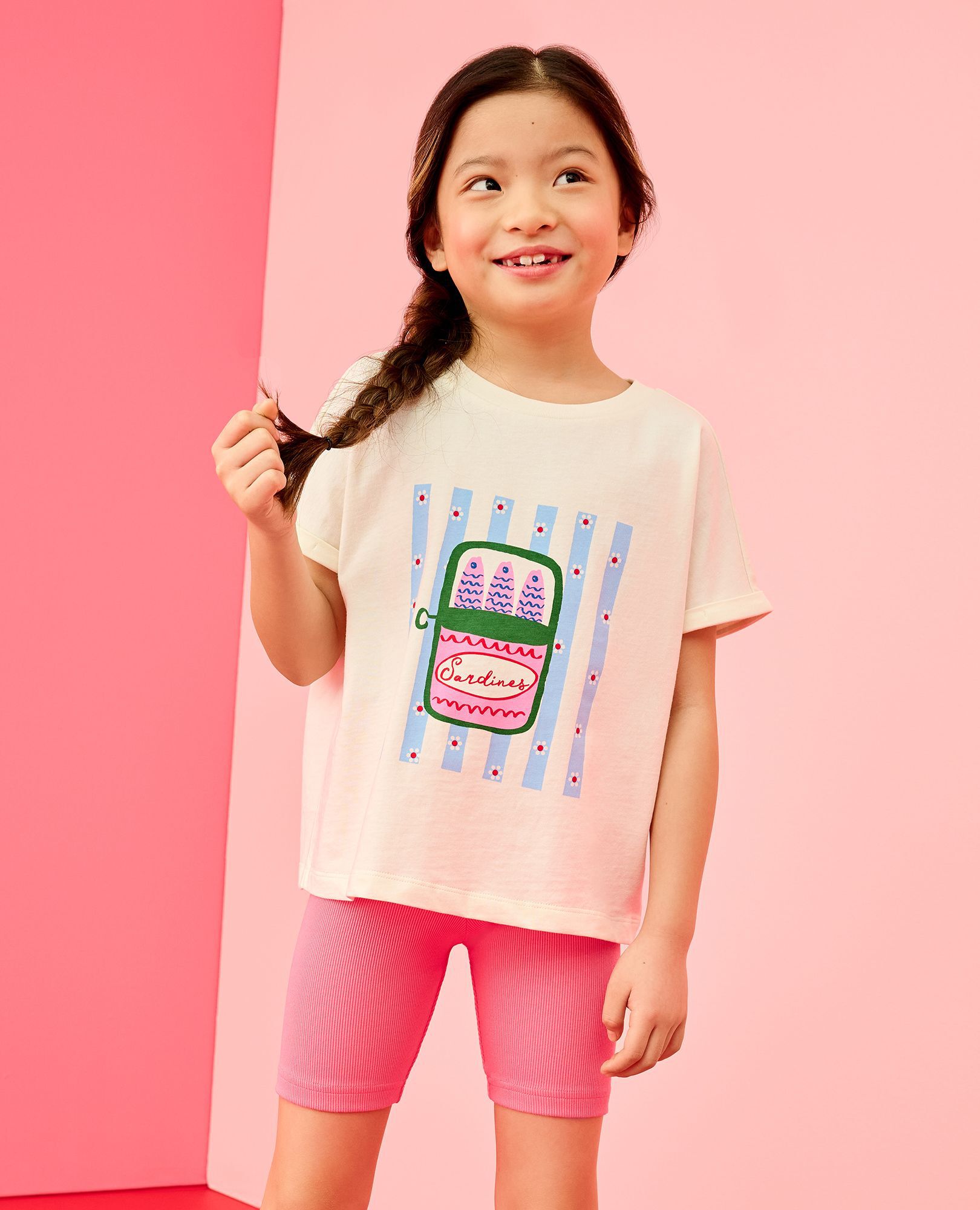 Oversized Dolman Sleeve Graphic T-Shirt in Sardines - main