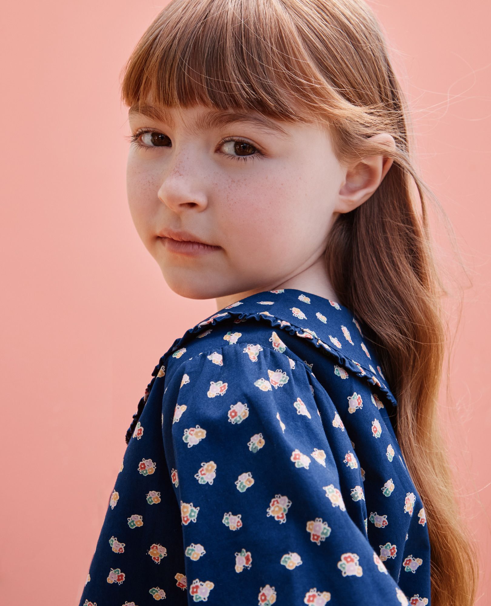 Poplin Collared Button Up Shirt in Flower Bunch on Navy - main