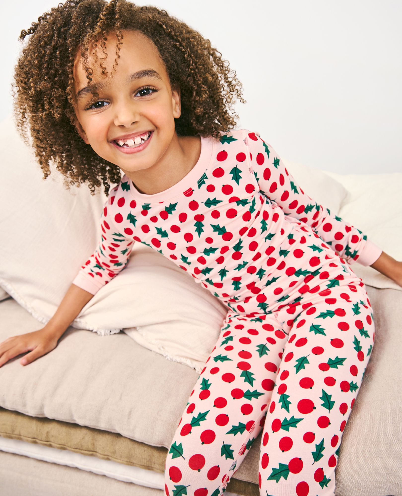 Hanna sleepwear deals