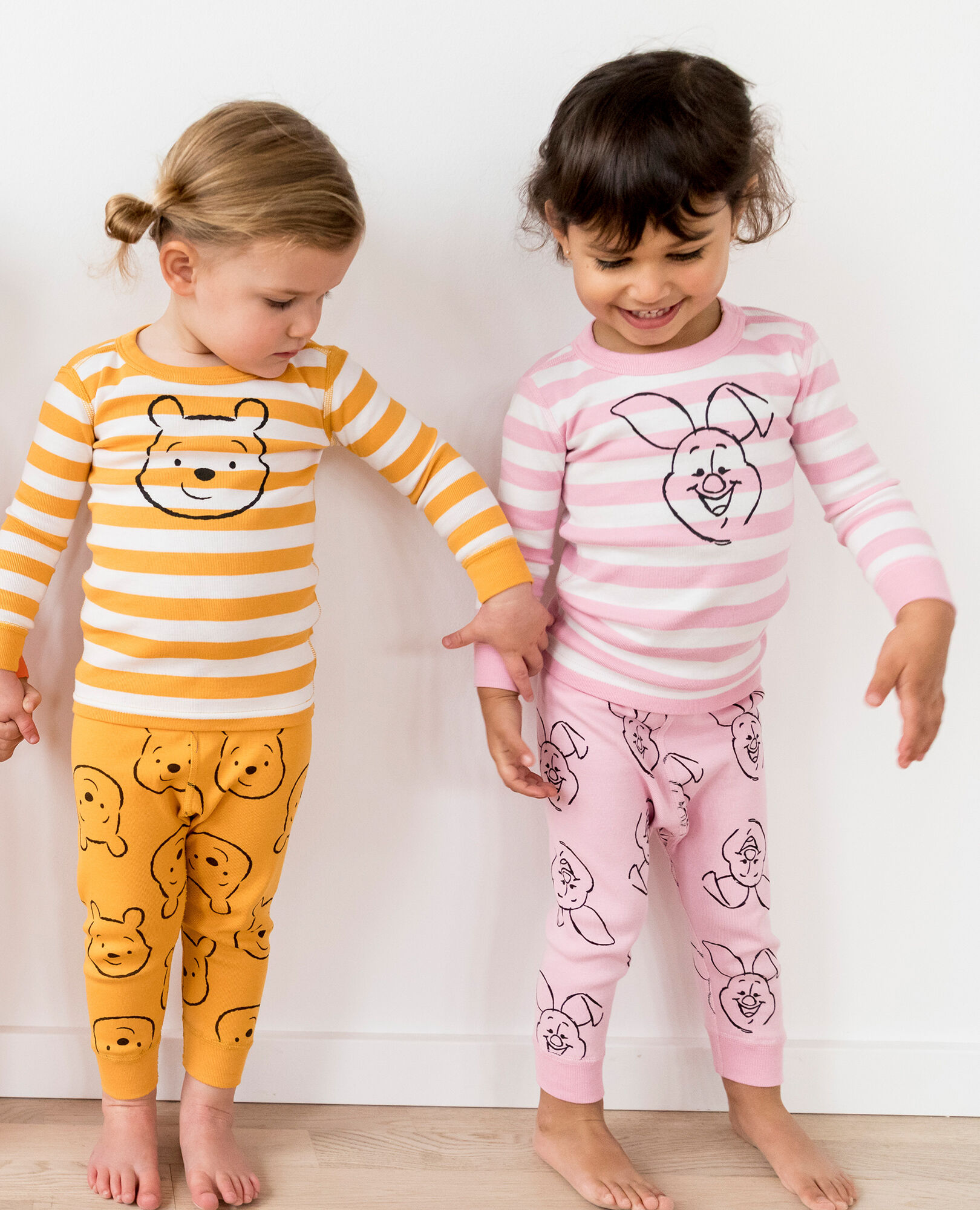 Baby Boys Disney Winnie the Pooh Tigger Dressing Dressing Gown & Pyjamas 