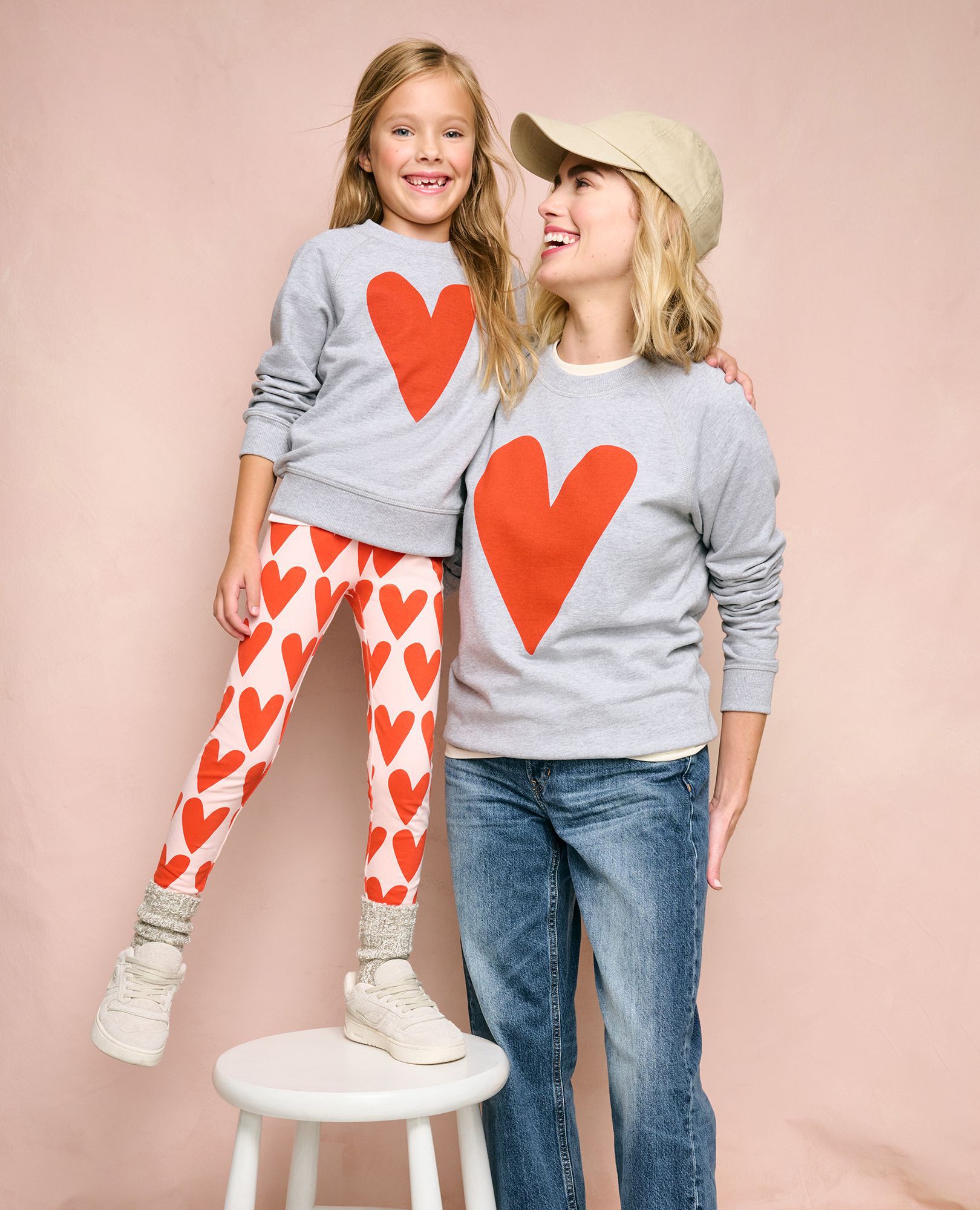 Hanna andersson top loved sweatshirt