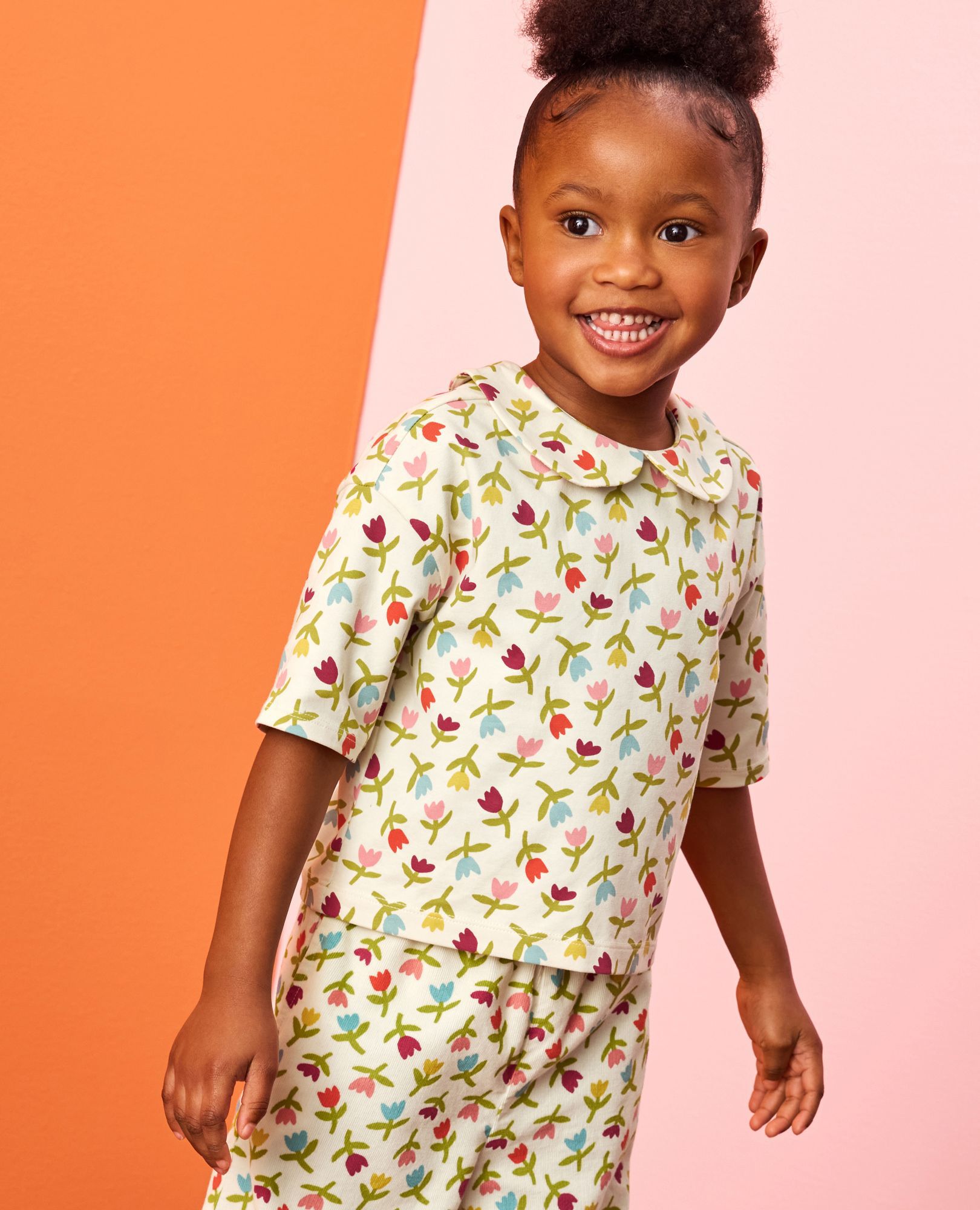 Elbow-Sleeve Collared T-Shirt in Multicolor Tulips on Ecru - main