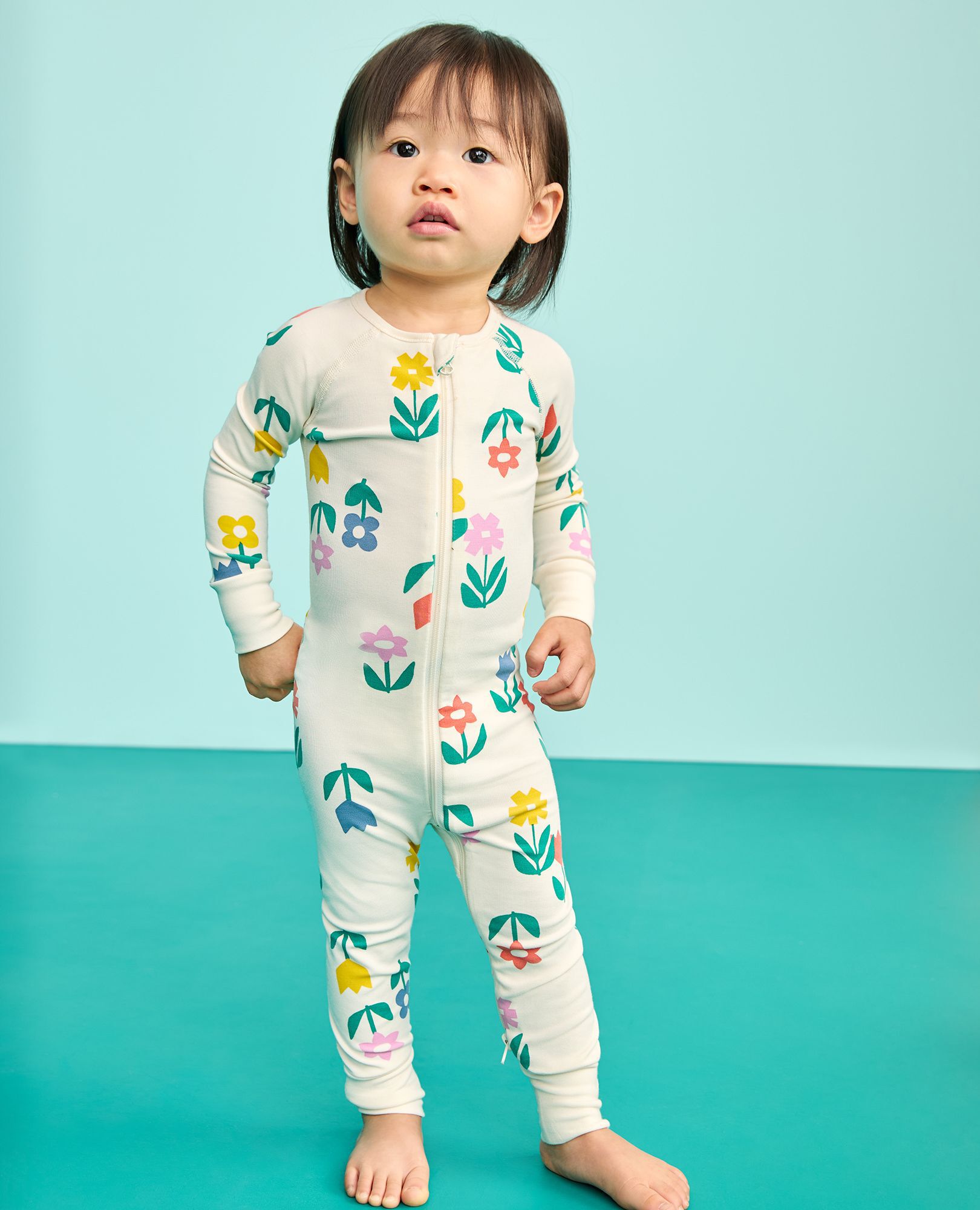 HannaSoft™ Stretch Sleeper in Signs of Spring on Ecru - main