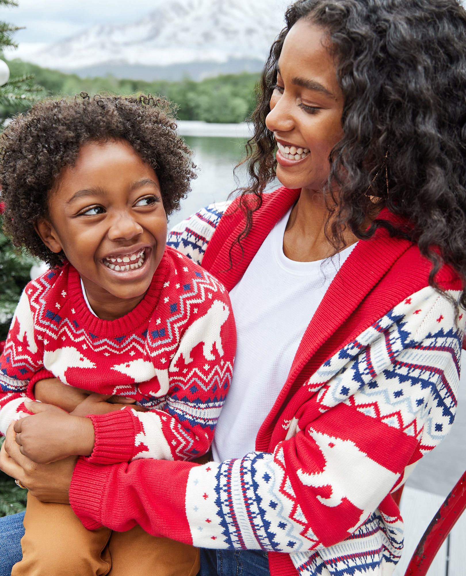 Holiday sweatshirts store