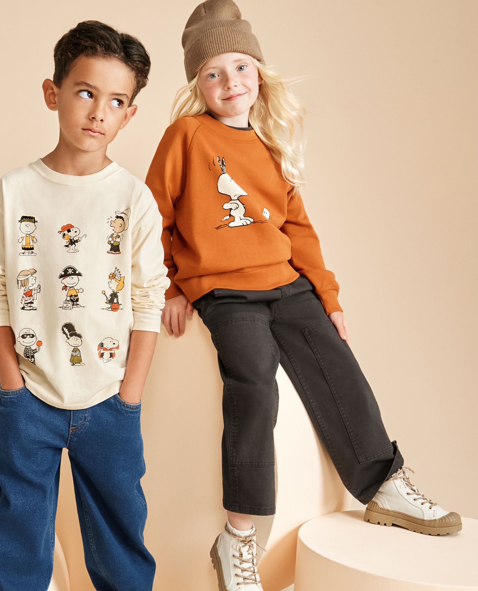 Loose Fit Canvas Carpenter Pants in Soft Black - main