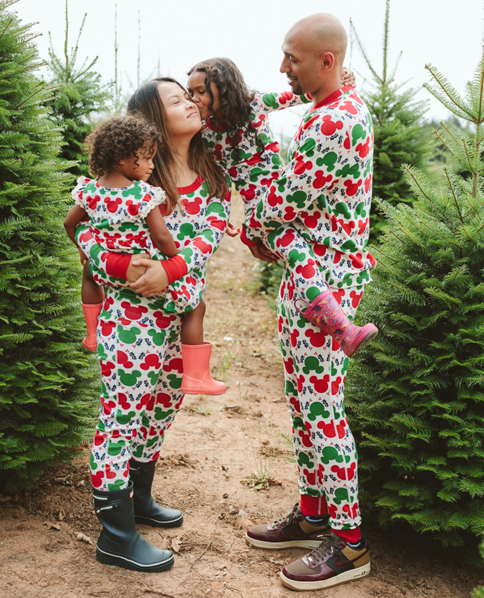 mickey mouse garland family match outfit