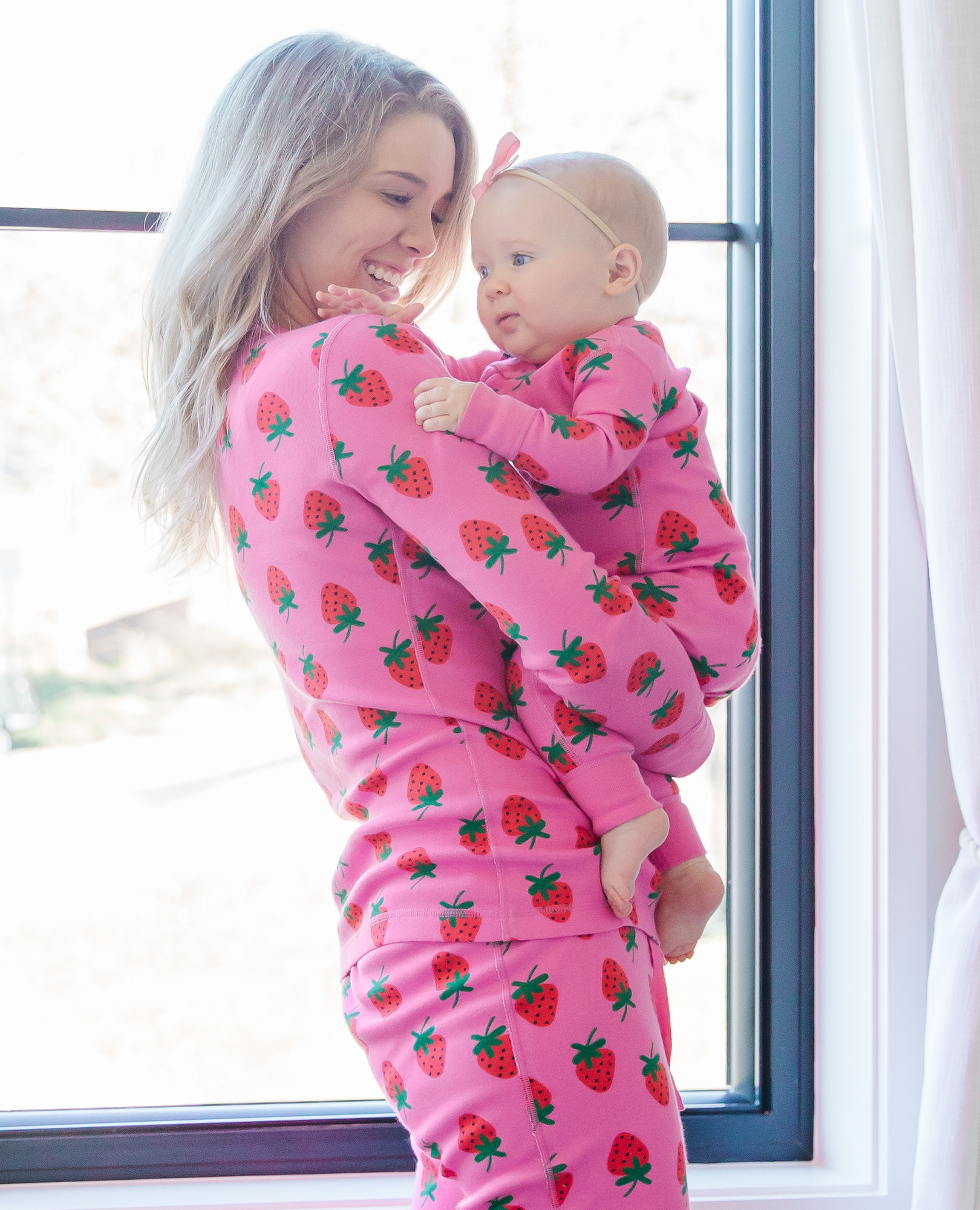 strawberry family match outfit