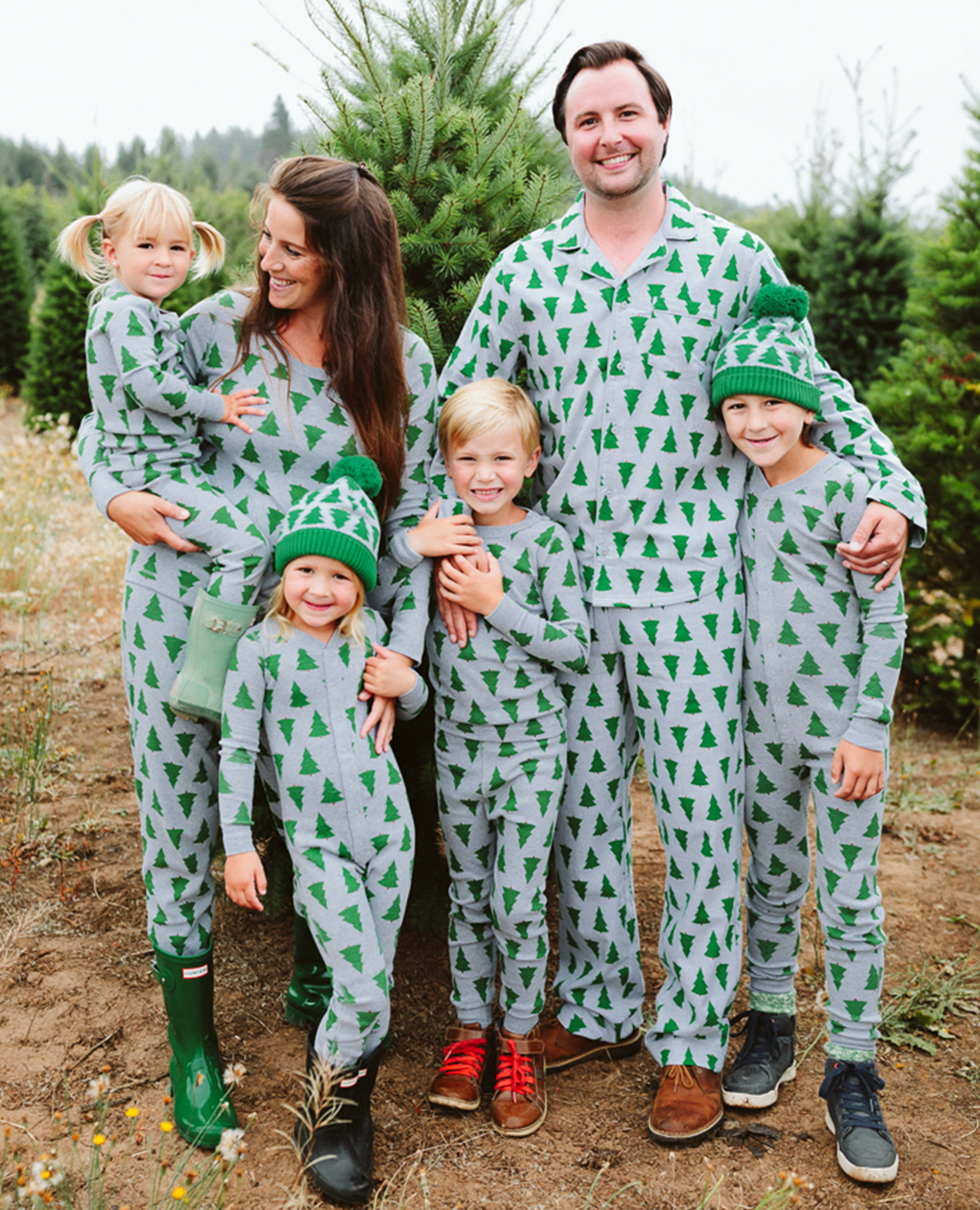 tannenbaum family match outfit