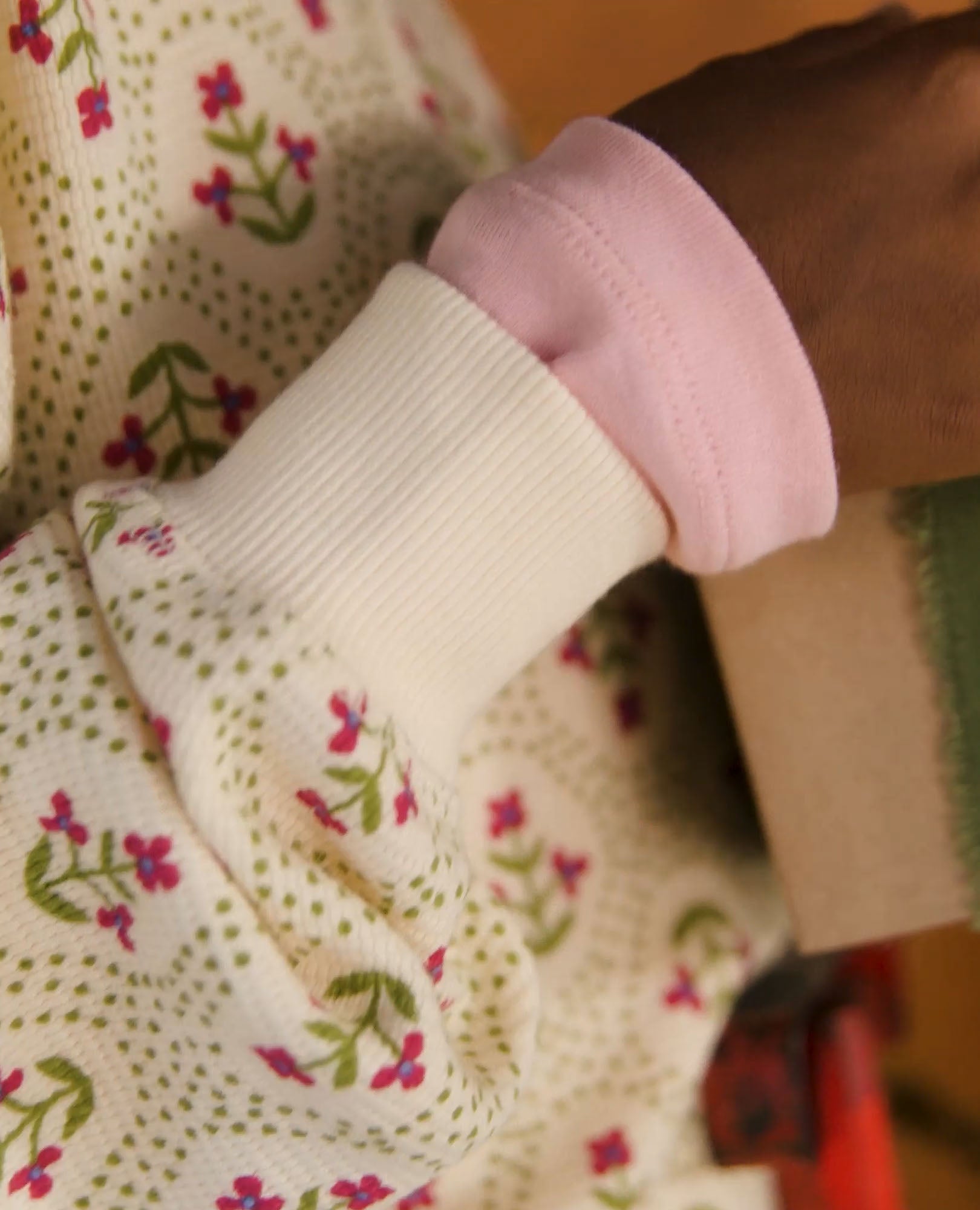 Video of child wearing Balloon Sleeve Waffle Dress with Pockets