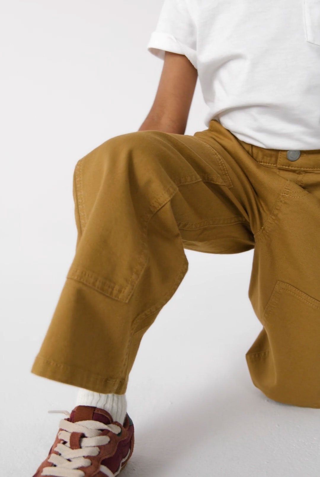 Video of child wearing Loose Fit Canvas Carpenter Pants