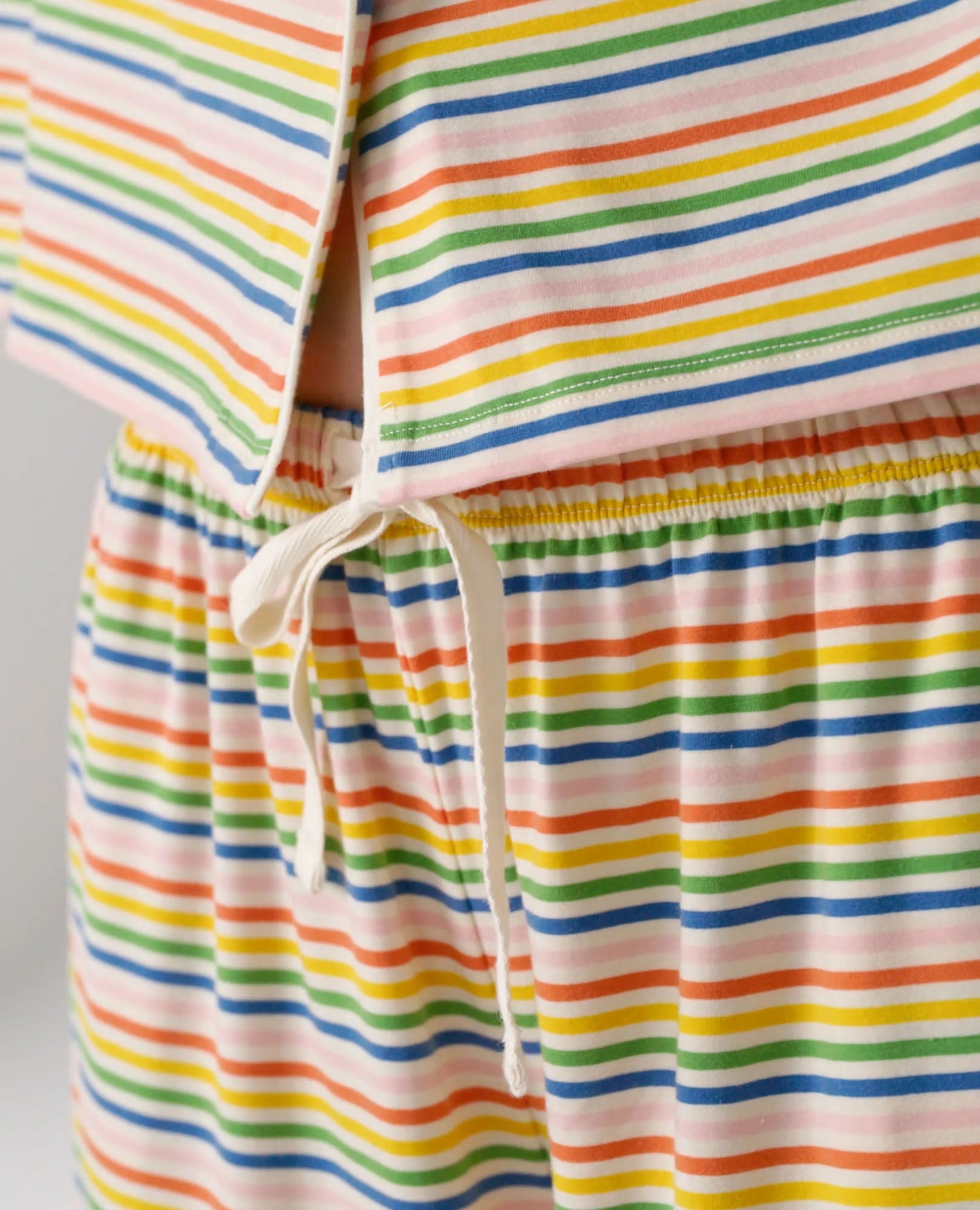 Video of child wearing Women's Long Sleeve Pajama Set in HannaSoft™