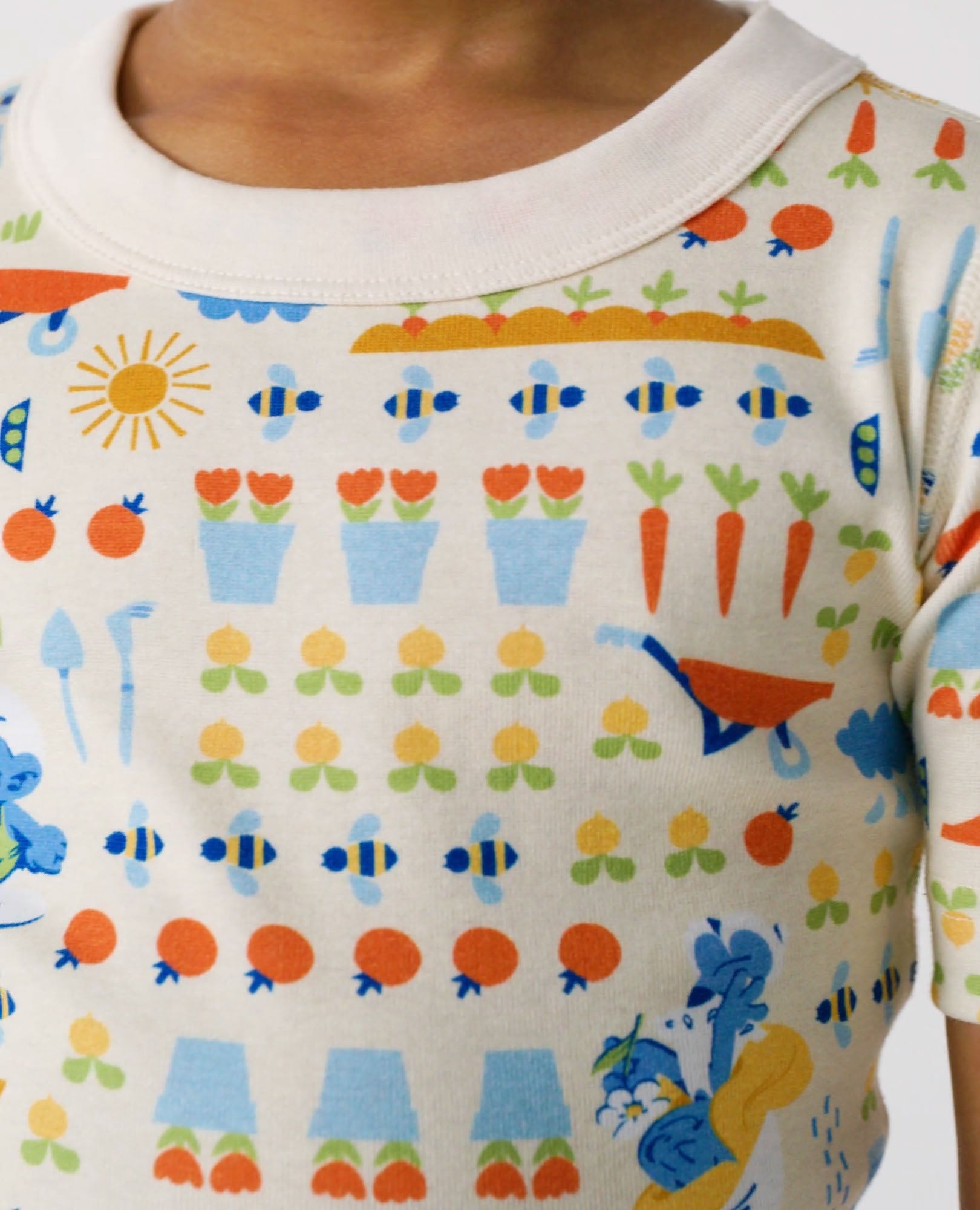 Video of child wearing Smurfs HannaJams™ Pajama Set